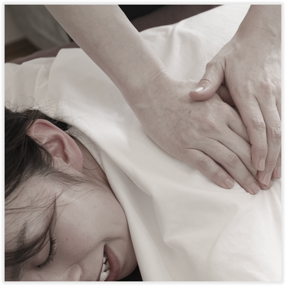 マッサージや強い刺激はしない